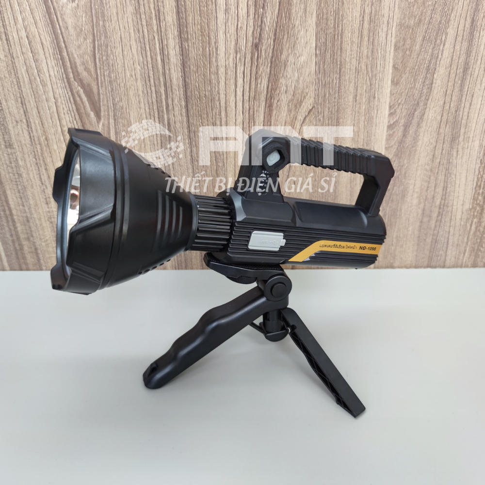 Đèn pin cầm tay siêu sáng chống nước, chiếu xa 500m, có chân đế và cổng sạc USB, NO 1098-1130