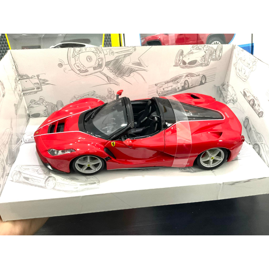 Xe Mô Hình Kim Loại La Ferrari Mui Trần Aperta Tỉ Lệ 1:24 - Bburago