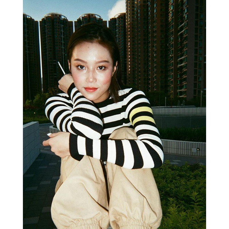 Máy chụp ảnh 1 lần Fujifilm Simple ACE có sẳn trong máy 1 cuộn film màu Fujicolor 400 27 tấm date 02/2025