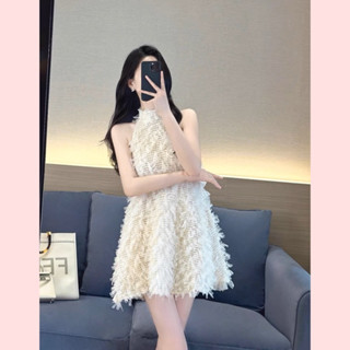 Đầm yếm cột nơ hở lưng Váy yếm babydoll hàng Váy lông vũ Đầm cổ yếm hở lưng midi lông vũ lấp lánh cổ tích công chúa