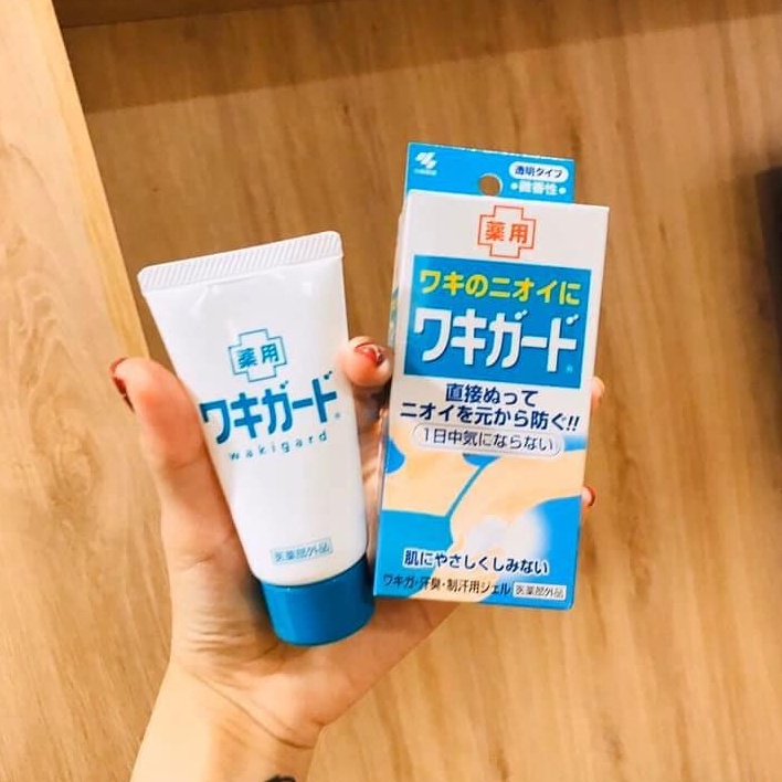 Gel khử mùi hôi nách Kobayashi Nhật Bản loại bỏ hôi nách lâu năm, dưỡng trắng da không gây ố vàng áo