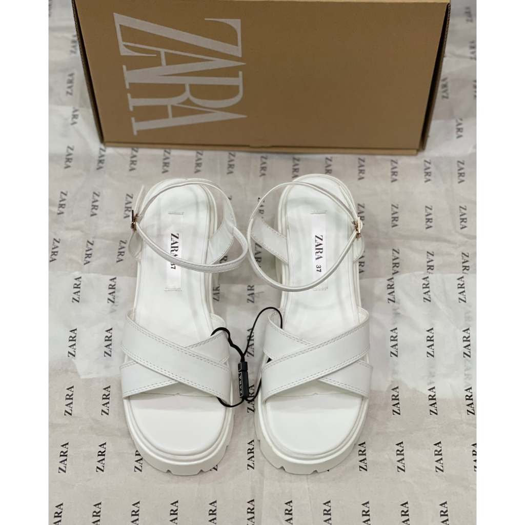 Sandal Zara thời trang