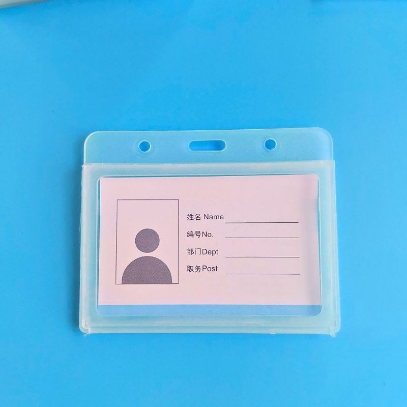 Thẻ đeo nhân viên, bao đựng thẻ sinh viên, học sinh chất liệu PVC trong suốt kích thước tiêu chuẩn thẻ id 7 x 11cm