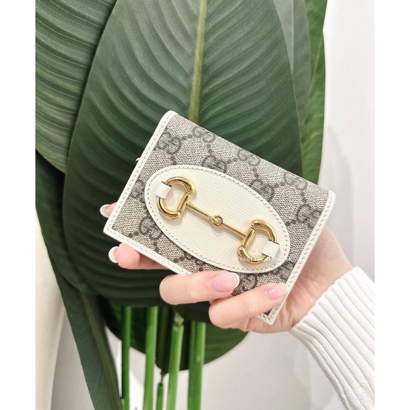 Ví HORSEBIT  MINI  hàng da thật,fullbox 1 mầu : Trắng chất da dày dặn W366