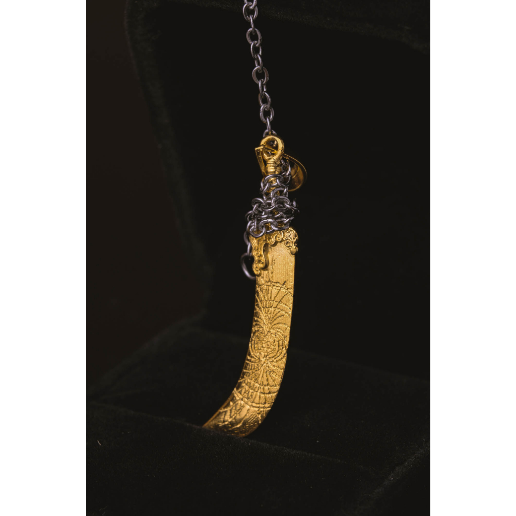 Mặt dây Elden Ring Starscourge Greatsword đồng mạ vàng 24K kèm dây chuyền thép không gỉ