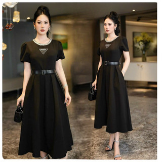 (SIÊU PHẨM HONGKONG ) VÁY ĐẦM XẾP LY DÁNG XÒE, LOGO PR.A.DA, CỔ ÁO ĐÍNH ĐÁ LUNG LINH ĐẸP XUẤT SẮC