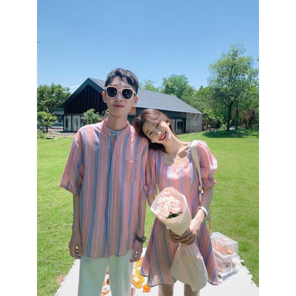 Set đồ đôi sơ mi nam váy đầm nữ dáng xoè màu hồng sọc kẻ xinh xắn thời trang cặp đôi couple Quảng Châu C007