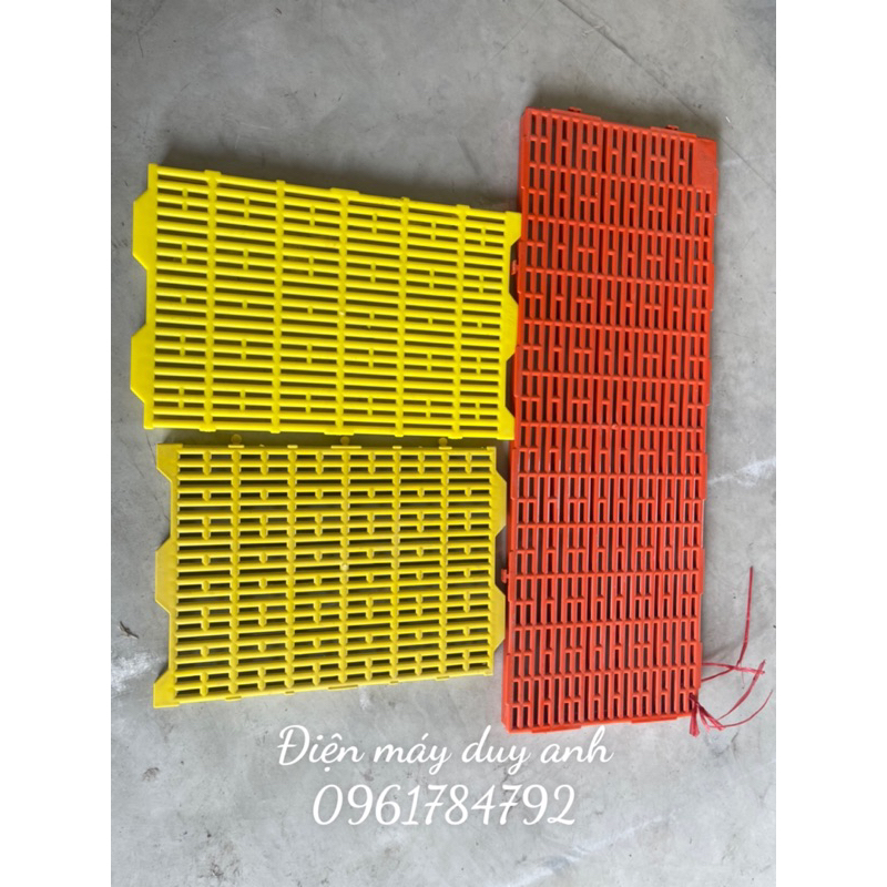 Tấm lót sàn nhựa cho lợn , chó