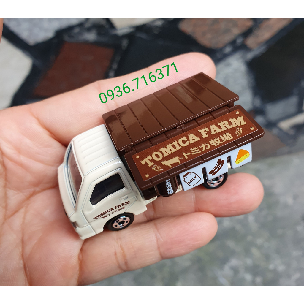Mô hình tĩnh tomica Nhật Bản - xe bán hàng Tomica Farm mở được cửa
