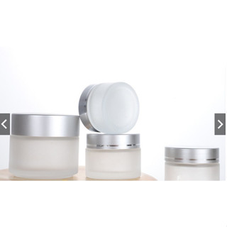 Hũ thuỷ tinh mờ 15g 20g nắp vàng, nắp bạc, nắp đen