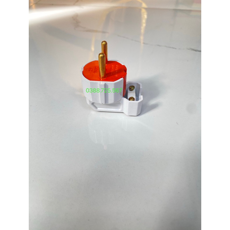 Phích Cắm Điện Dây Gập Vuông Góc Siêu Chịu Tải P3000W-G1 SOPOKA