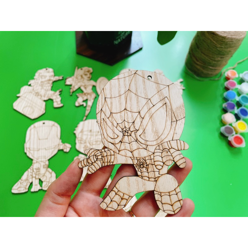 Đồ chơi cho bé- Set tô màu chủ đề siêu anh hùng giúp bé thoả sức sáng tạo và tô vẽ