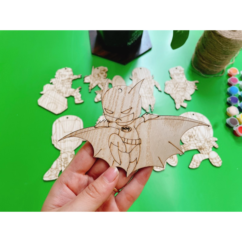 Đồ chơi cho bé- Set tô màu chủ đề siêu anh hùng giúp bé thoả sức sáng tạo và tô vẽ