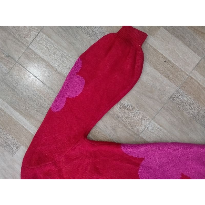 Cardigan dáng dài hoạ tiết hoa 5 cánh❤️❤️pass cá nhân