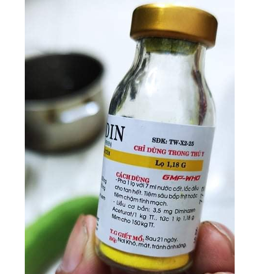 Azidin 2.36 gam dùng cho chó mèo trâu bò dê ngựa