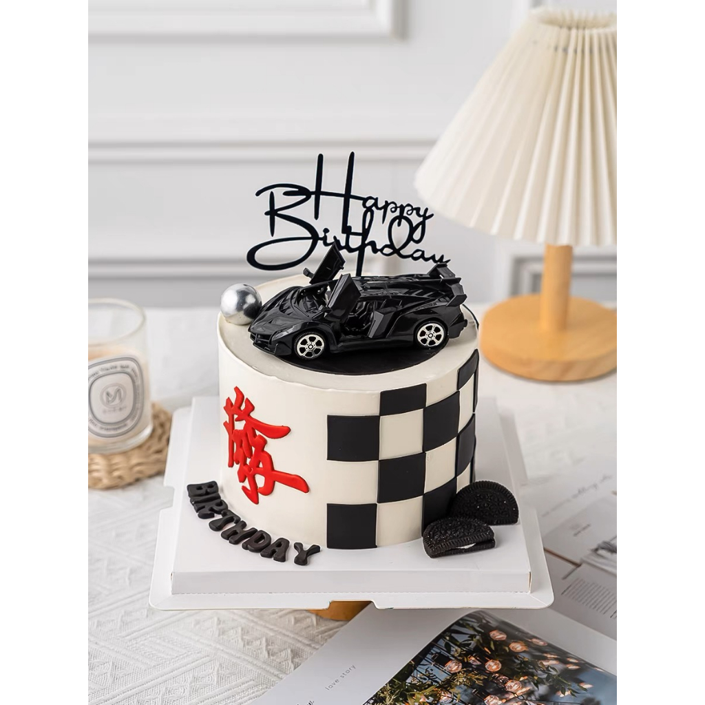 Trang trí xe Porsche nhựa màu đen