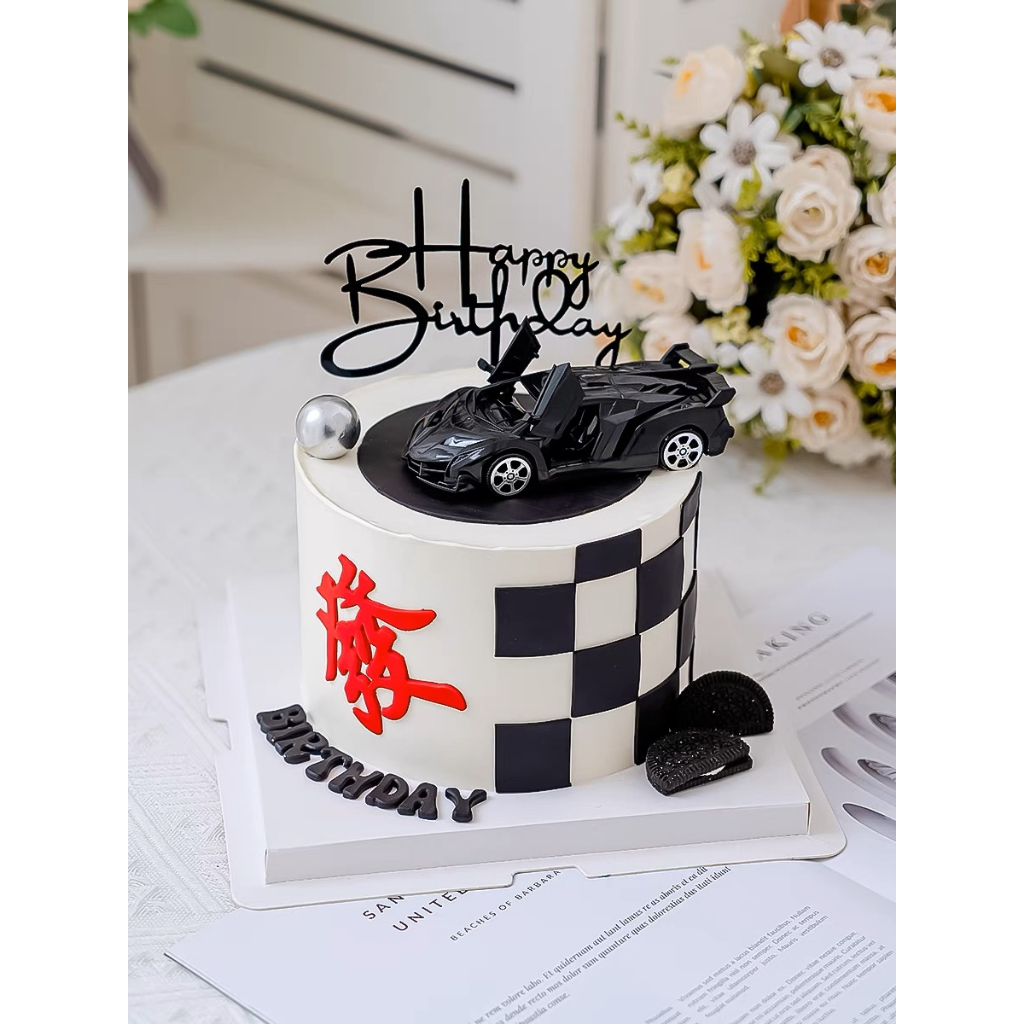 Trang trí xe Porsche nhựa màu đen