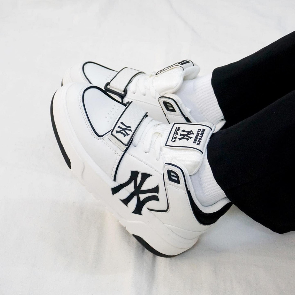 GIÀY THỂ THAO MLB CHUNKY LINER THẮT ĐAI SC , GIÀY SNEAKER NAM NỮ MLB NY QUAI DÁN ĐEN TRĂNG ĐI CHƠI ĐI HỌC HOT C