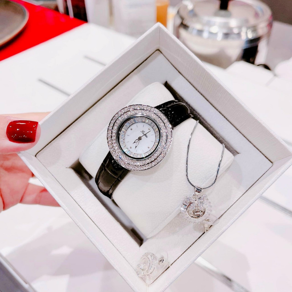 Đồng hồ nữ Scottie chính hãng đẹp độc lạ mẫu mới nhất