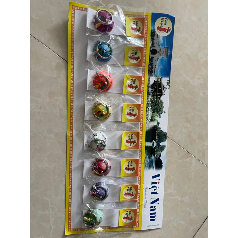 MÓC KHOÁ HÌNH NÓN LÁ VIỆT NAM HANDMADE