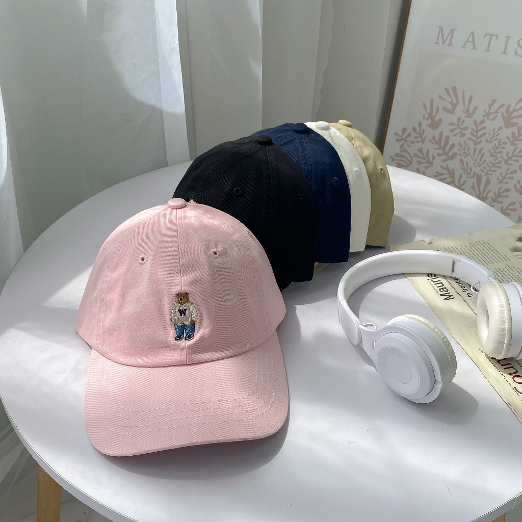 Mũ lưỡi trai Whoau nam nữ họa tiết gấu thêu, vải cao cấp chính hãng.