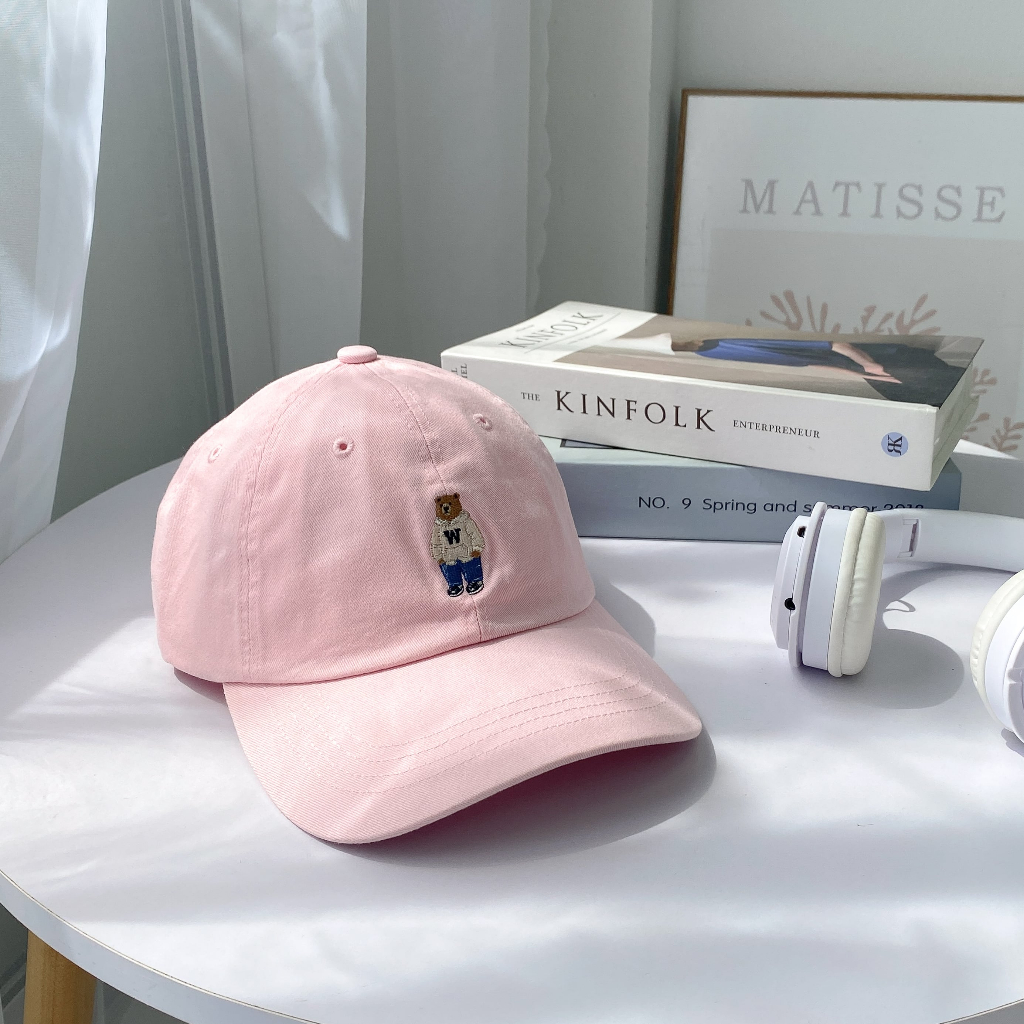 Mũ lưỡi trai Whoau nam nữ họa tiết gấu thêu, vải cao cấp chính hãng.