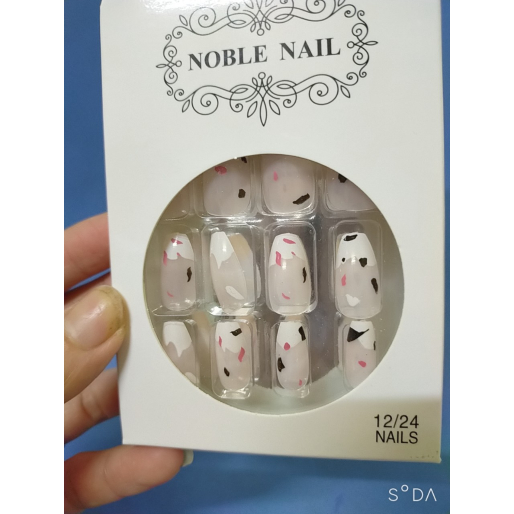 Móng tay giả siêu rẻ người lớn,trẻ em,giao mẫu ngẫu nhiên