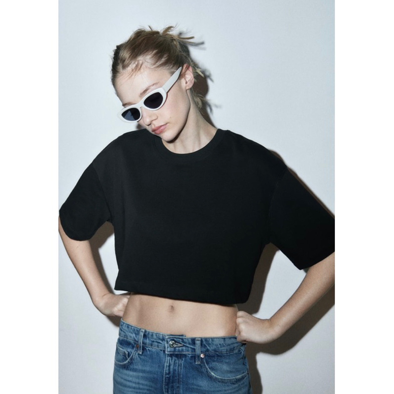 Áo phông croptop Zara Authentic