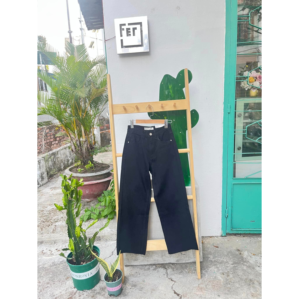 Quần jeans suông CT Jeans sang chảnh, hack dáng dã man