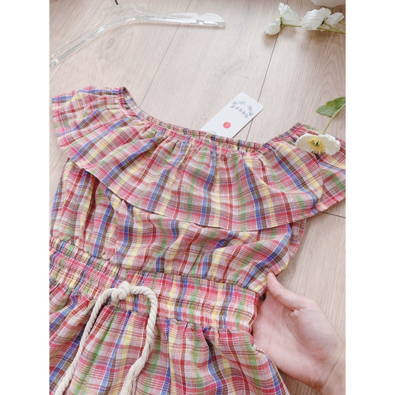 JUM KẺ BÈO NGỰC CHUN EO NỮ