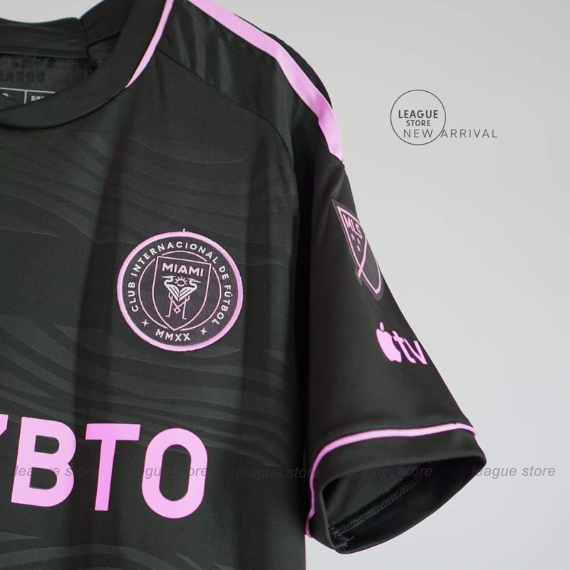 ÁO BÓNG ĐÁ HÓT 20224 - Mẫu MIAMI Màu Hồng