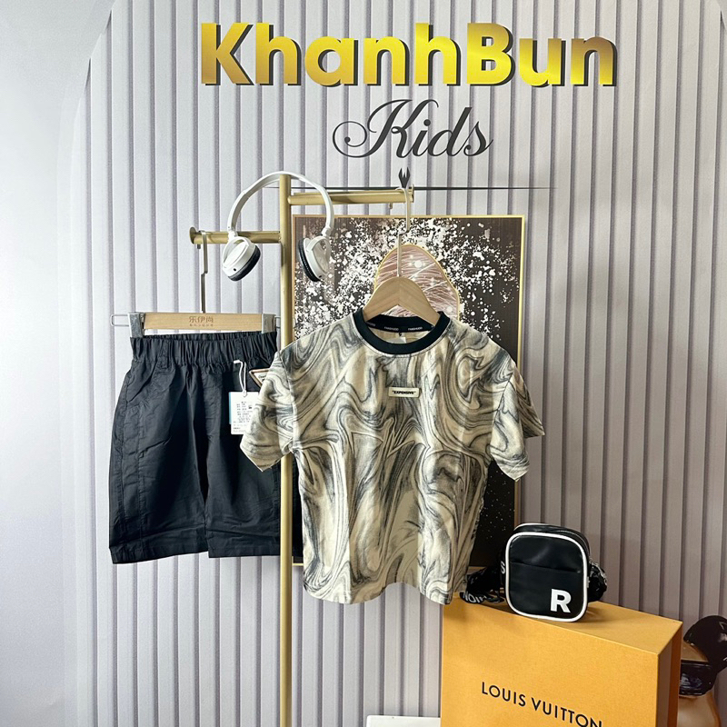 Áo thun loang phối chất cotton cho bé mặc đi du lịch, đi chơi, đi học size từ 10 kí đến 42 kí