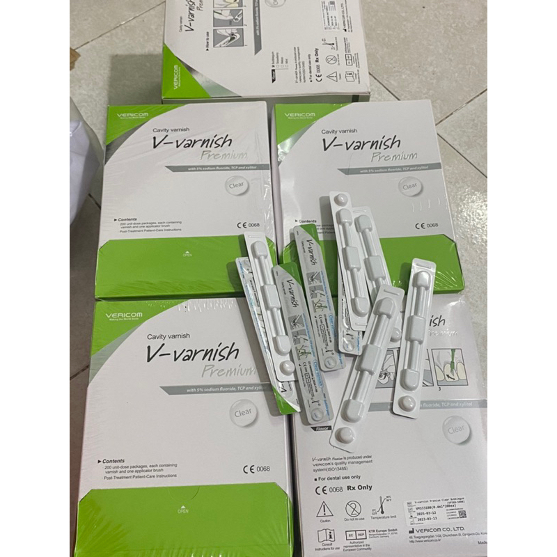 Varnish fluor Hàn quốc bôi ngừa sâu răng trẻ em