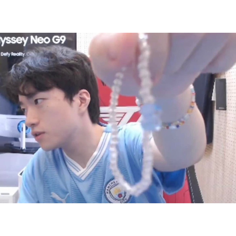 Vòng tay may mắn cỏ 4 lá