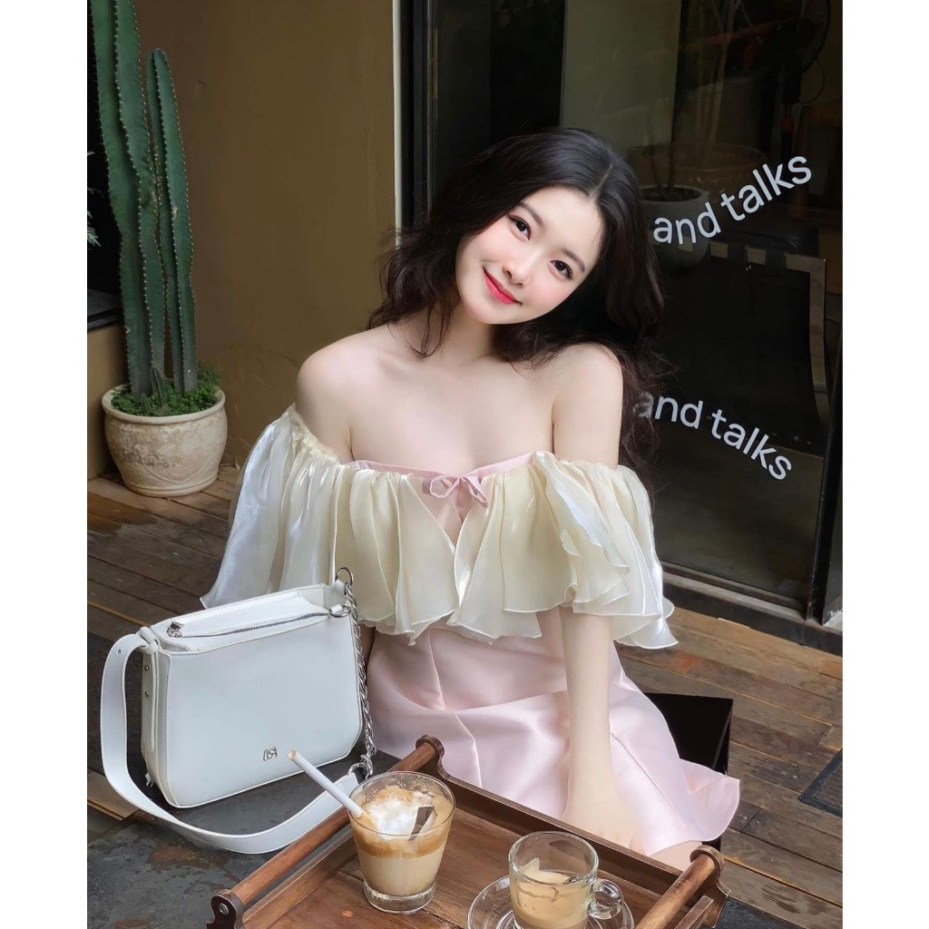 Váy Tafta Trễ Vai Phối Tơ Óng 3 Màu Có Đệm Ngực Và Quần Trong