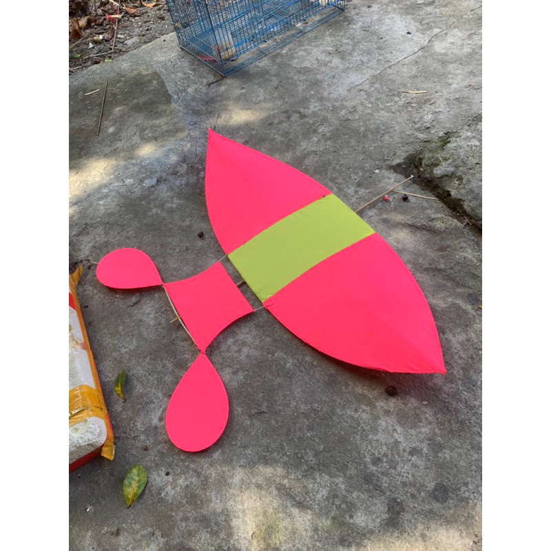 Combo lên diều mini 80cm gồm 4nan cánh,5m cap 1li,1nan cánh và hai thanh độ