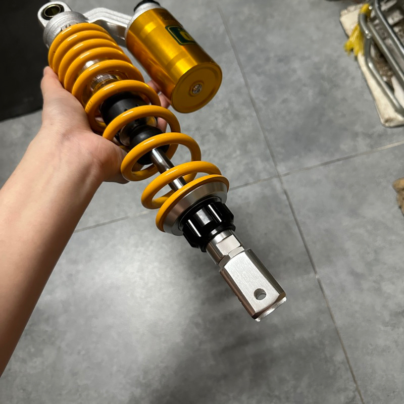 Phuộc nhún sau Ohlins bình dầu gắn Vario Vision Sh mode Click Janus ...