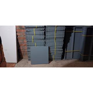 Tấm sàn v lỗ 40*40 dày 0.6mm