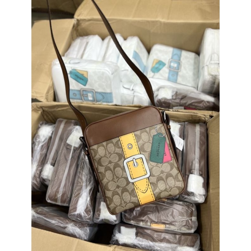 TÚI COACH Hudson Crossbody 21