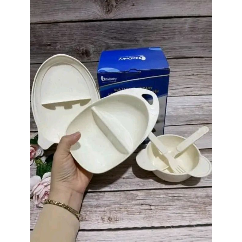 Khay Ăn Dặm Phi Thuyền 5 Chi Tiết