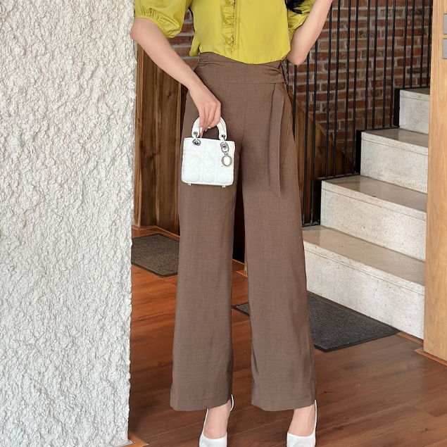 Quần ống suông nữ HeraDG thiết kế cạp liền đai cách điệu chất liệu vải crape cao cấp mềm mịn, thoáng mát SQDBC3029