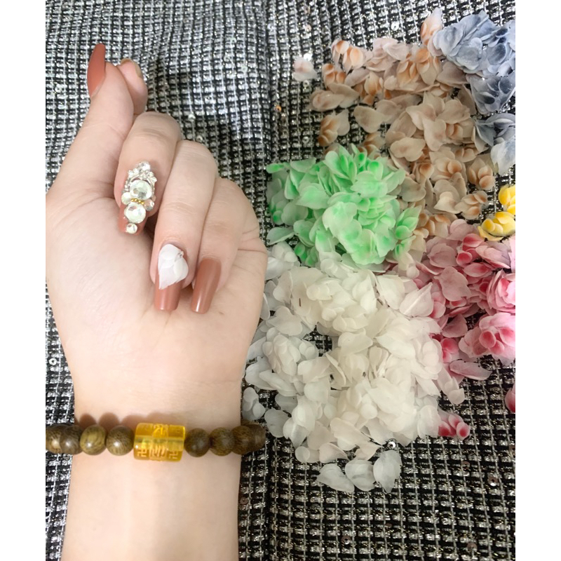 Hoa bột - nail hoa góc