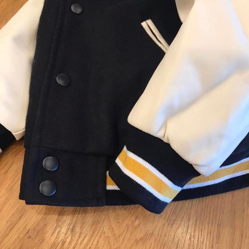 Áo bomber zara dư xịn