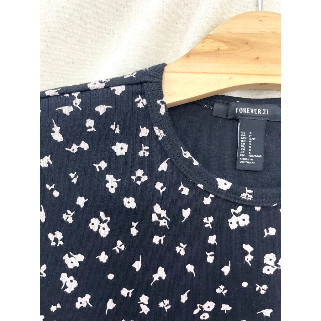 Áo Thun Hoa Nhí Chất Liệu Cotton Hoa Nhí Nâu Nhạt Siêu Mát Mẻ VNXK