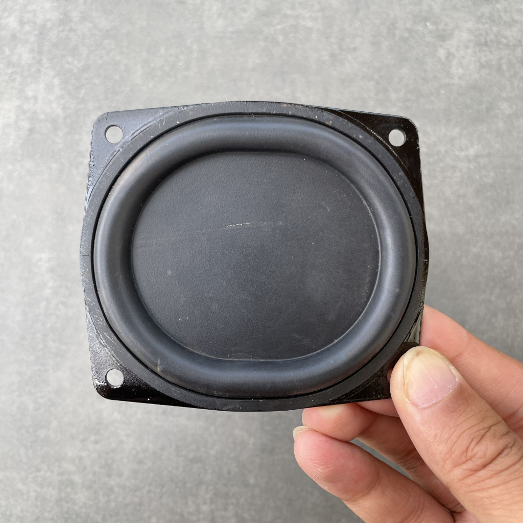 Màng loa cộng hưởng tháo máy có khung bắt vít KT 85x75mm
