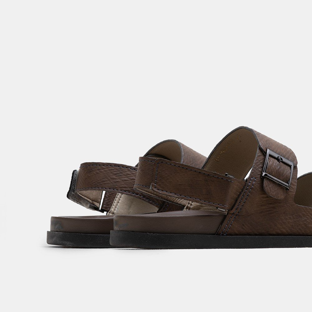 Giày sandal nam hai quai ngang đế bằng trẻ trung BQ SD 853