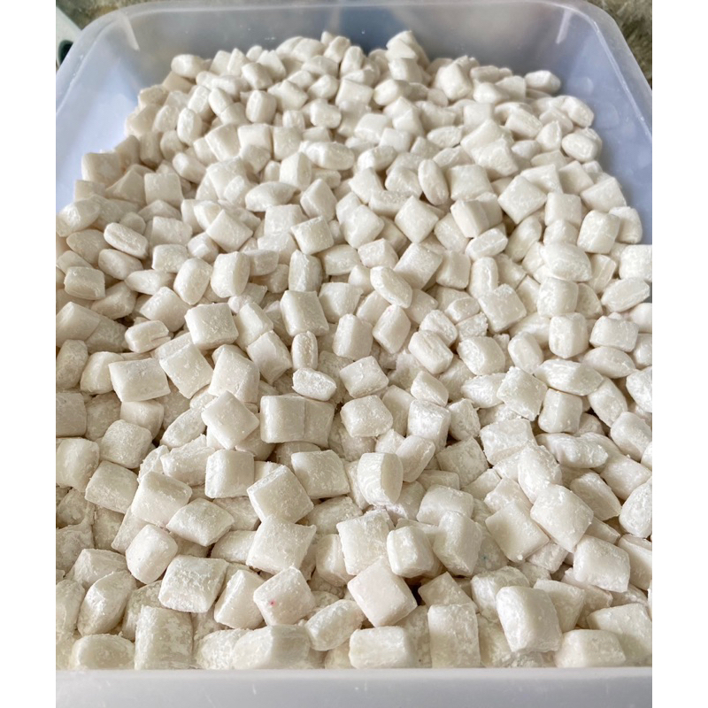Khoai dẻo cốt dừa 3 màu vuông
