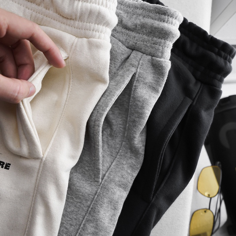 Quần short nỉ thêu Apper