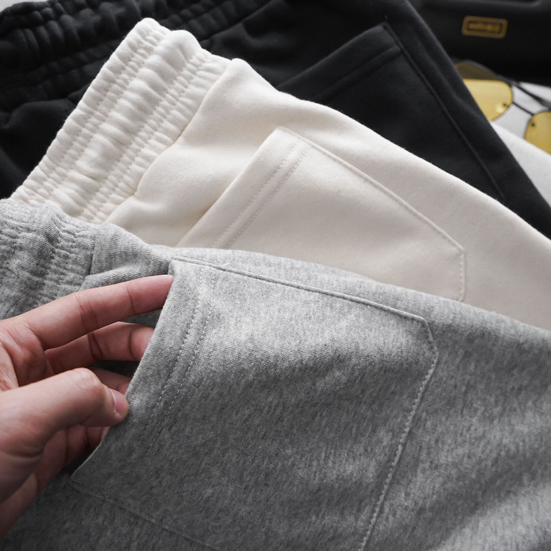 Quần short nỉ thêu Apper