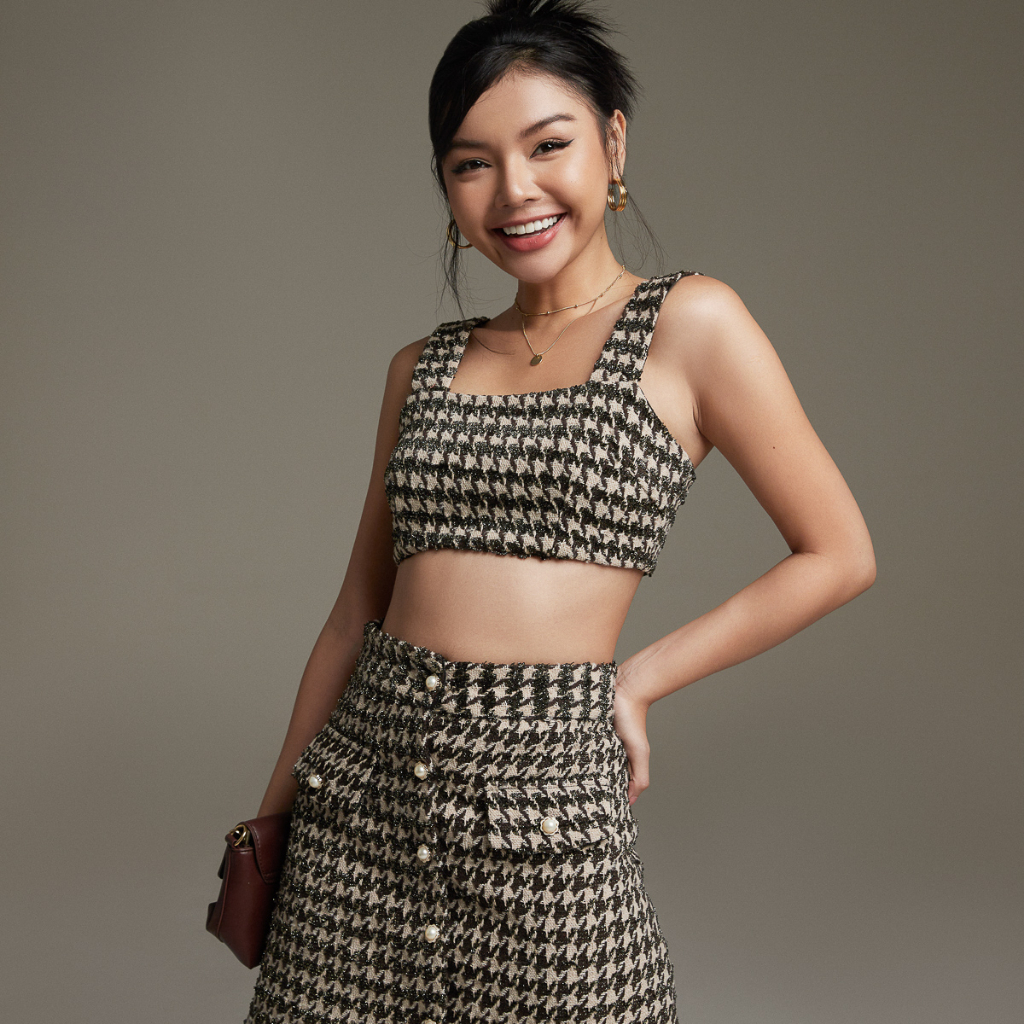 Áo croptop Maybi ôm tweed cổ vuông